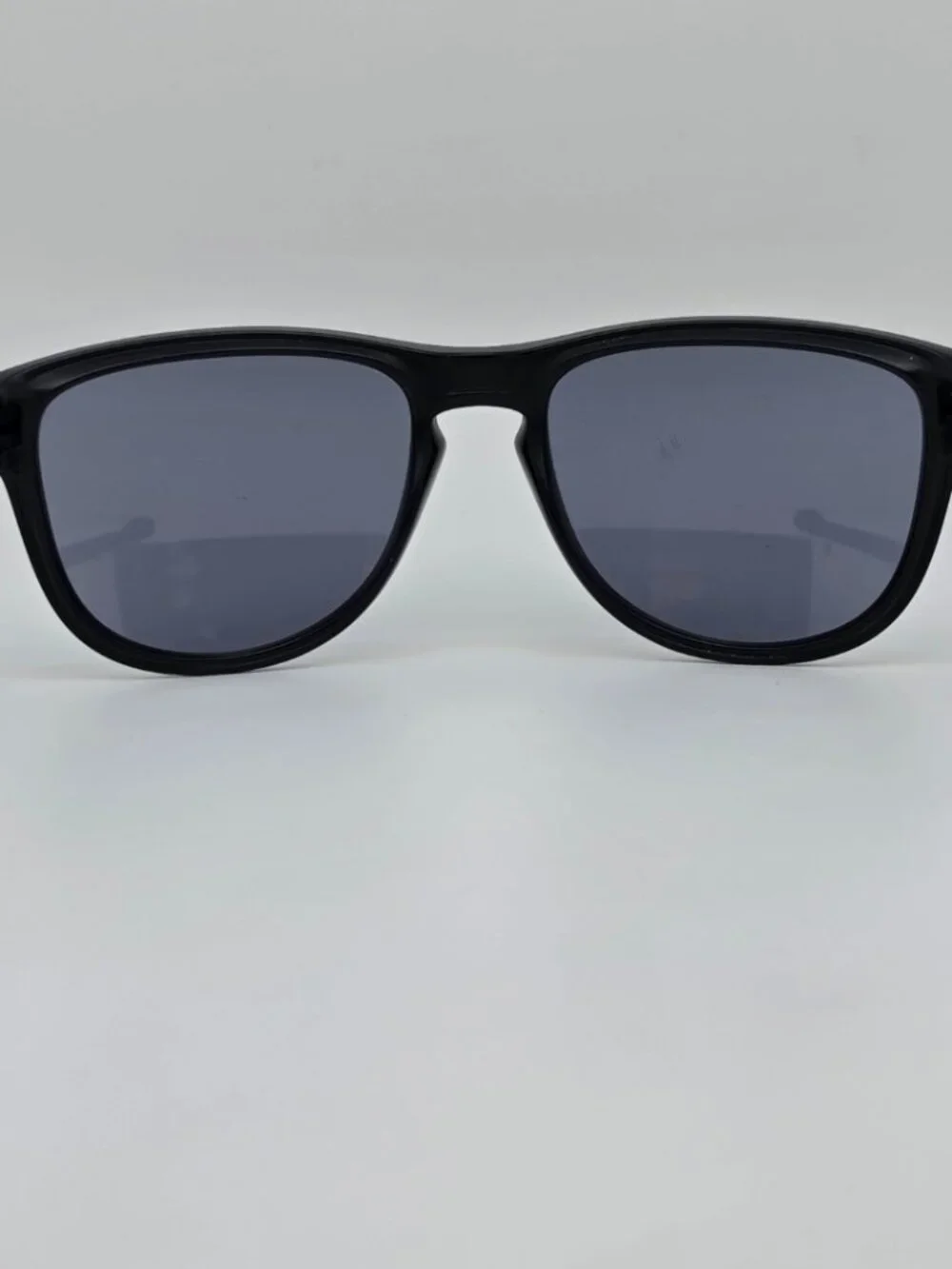 Oakley OO9342-01 Sliver R Matte Black Frame Grey Lens Sunglasses 57-17-140